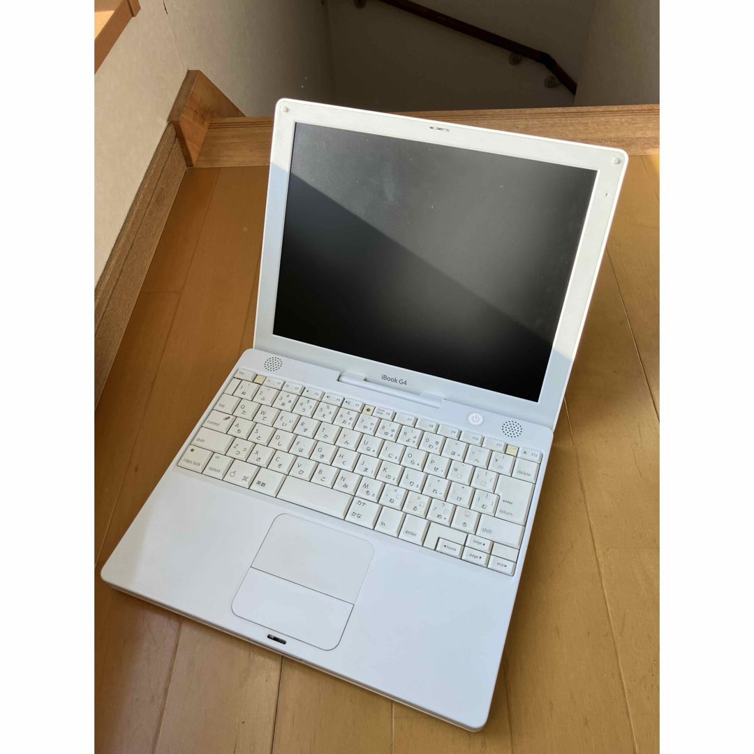 Apple - Apple iBook G4 12インチ 1.33GHz 2005年 ジャンクの Apple - Apple iBook G4 12インチ 1.33GHz 2005年 ジャンクの