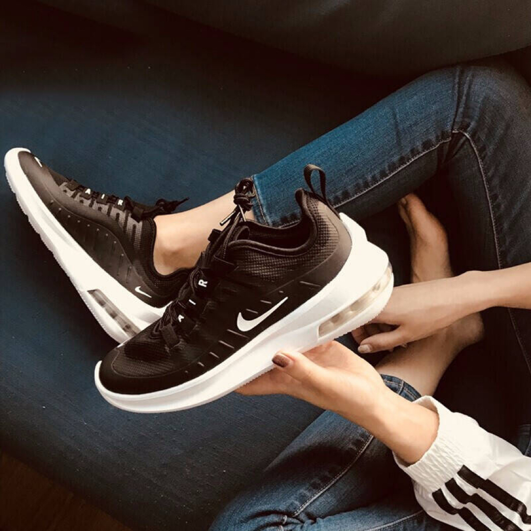 NIKE - 新品☆定価11550円☆NIKE☆エアマックス☆アクシス NIKE - 新品☆定価11550円☆NIKE☆エアマックス☆アクシス