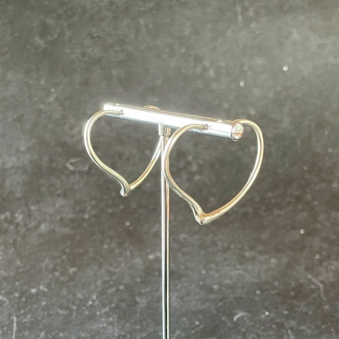 Tiffany & Co. - ティファニー オープンハート フープ ピアス Tiffany & Co. - ティファニー オープンハート フープ ピアス