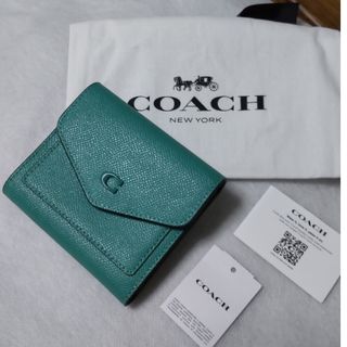 COACH(財布 ・ グリーン・カーキ/緑色系)のフリマアイテム一覧 COACH(財布 ・ グリーン・カーキ/緑色系)のフリマアイテム一覧