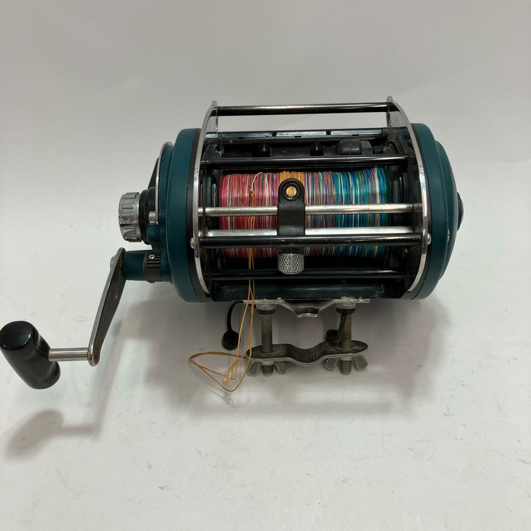Miya Epoch 電動リール ミヤマエ コマンド X-9S(12V) 本体のみの Miya Epoch 電動リール ミヤマエ コマンド X-9S(12V) 本体のみの