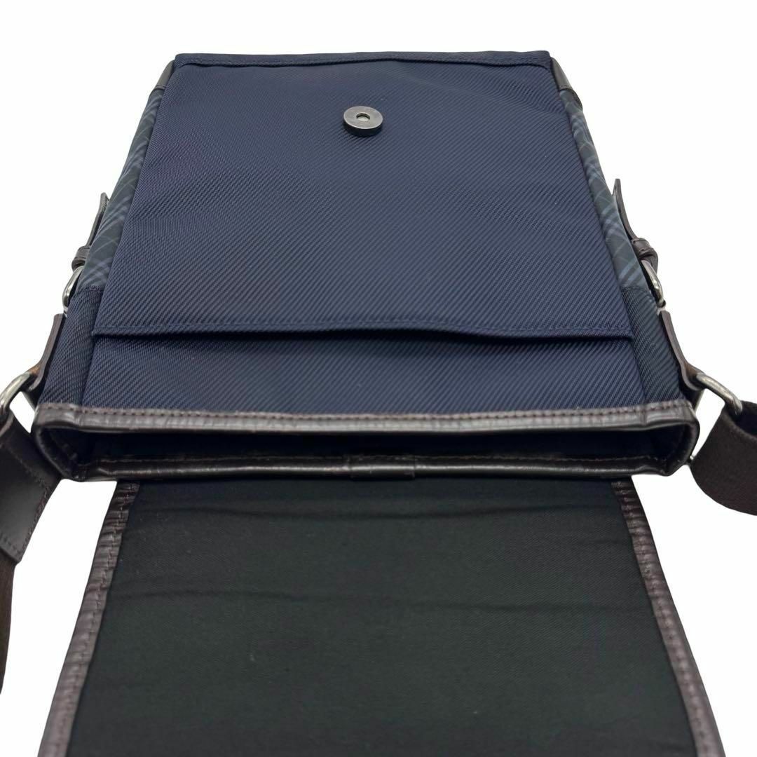 BURBERRY BLACK LABEL - BURBERRY バーバリー ショルダーバッグ BURBERRY BLACK LABEL - BURBERRY バーバリー ショルダーバッグ