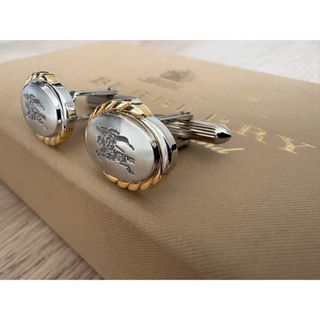 BURBERRY(カフリンクス)のフリマアイテム一覧 BURBERRY(カフリンクス)のフリマアイテム一覧