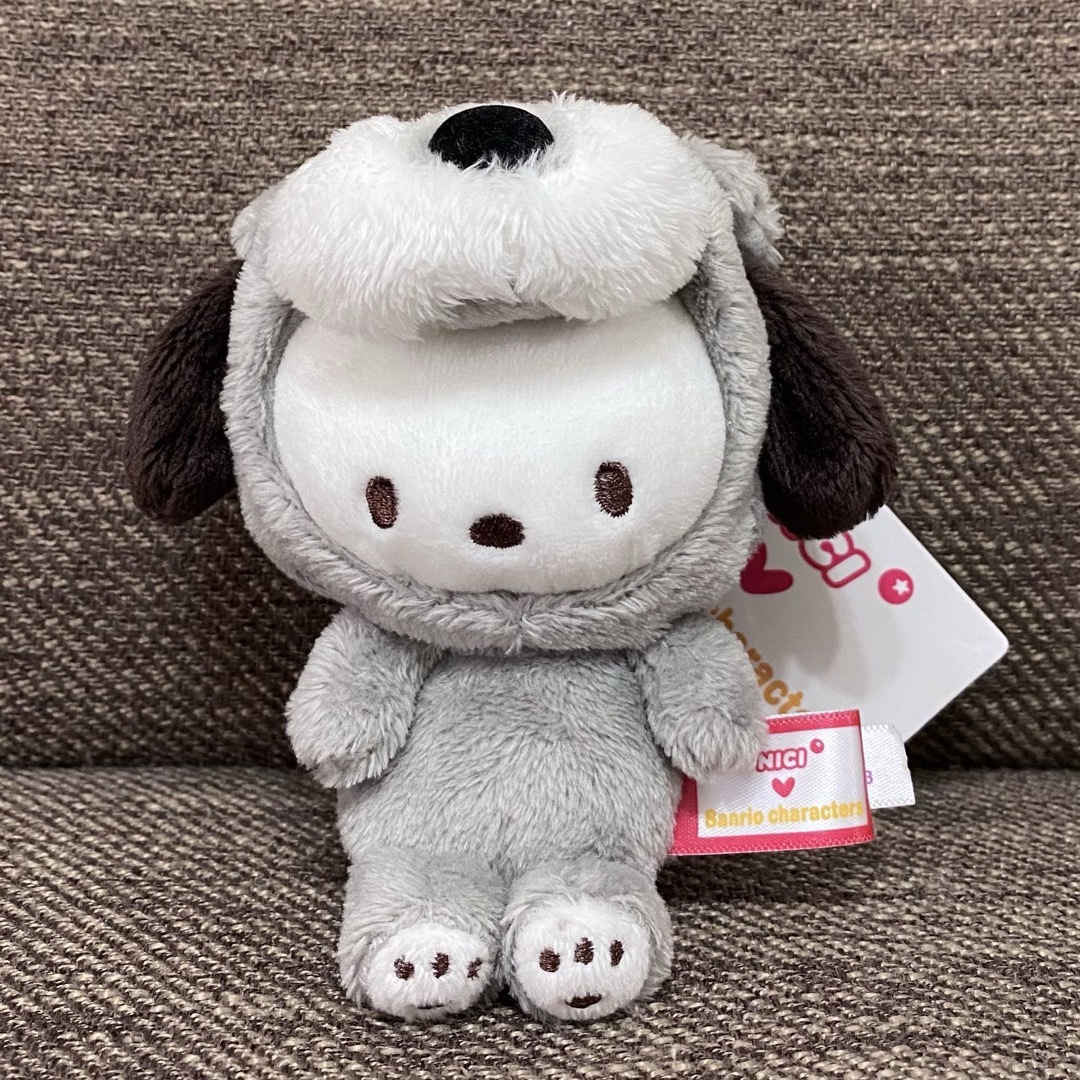 サンリオ(サンリオ)のNICI ニキ キーホルダー ポチャッコ×シュナウザー 10cm サンリオ エンタメ/ホビーのおもちゃ/ぬいぐるみ(キャラクターグッズ)の商品写真