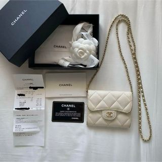 CHANEL(財布 ・ ホワイト/白色系)のフリマアイテム一覧 CHANEL(財布 ・ ホワイト/白色系)のフリマアイテム一覧