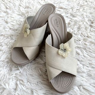 crocs(サンダル)のフリマアイテム一覧 crocs(サンダル)のフリマアイテム一覧