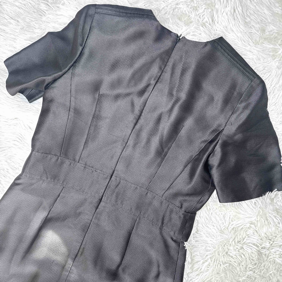 BURBERRY - 美品✨バーバリーロンドン 半袖ワンピース シルク BURBERRY - 美品✨バーバリーロンドン 半袖ワンピース シルク