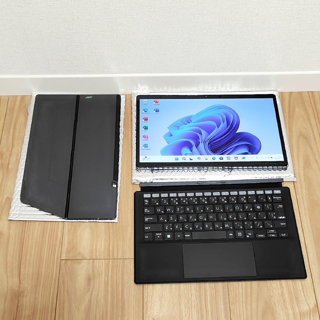 ASUS - ASUS Vivobook 13 Slate OLED 2in1 T3300Kの通販 by ASUS - ASUS Vivobook 13 Slate OLED 2in1 T3300Kの通販 by