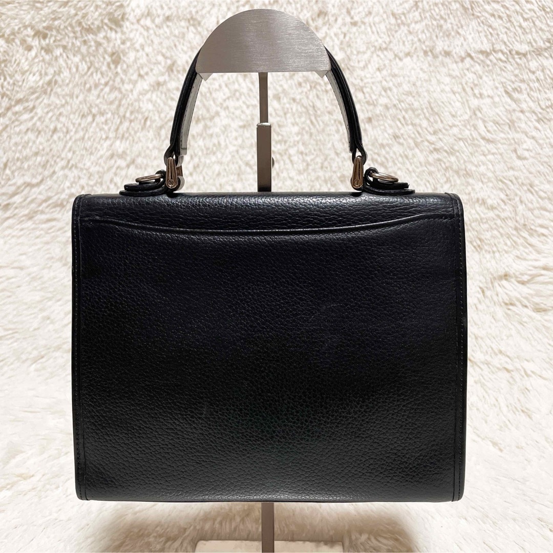 BURBERRY - 【2way】Burberrys レザーショルダーバッグ ノバ BURBERRY - 【2way】Burberrys レザーショルダーバッグ ノバ
