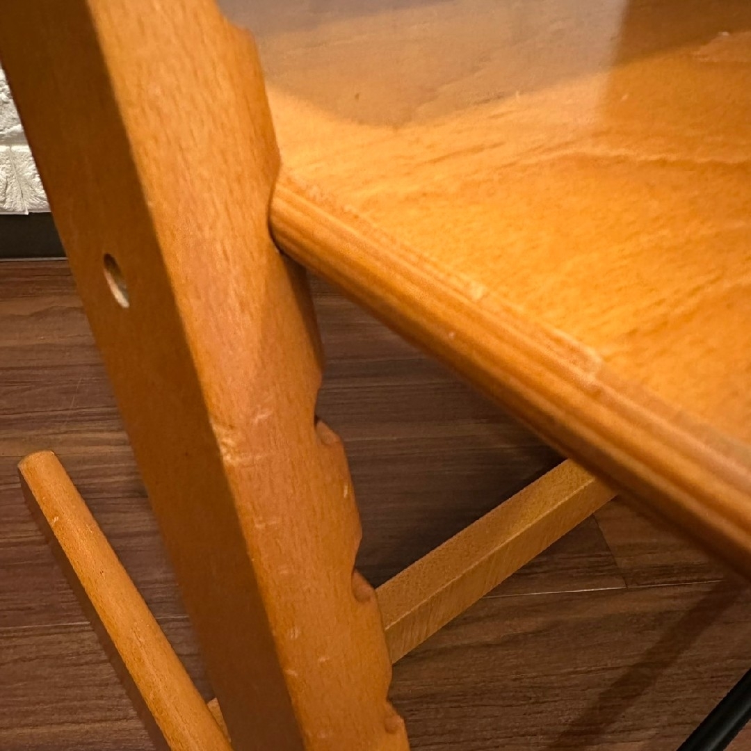 Stokke - 人気 ストッケ トリップトラップ チェリー ブラウン Stokke - 人気 ストッケ トリップトラップ チェリー ブラウン