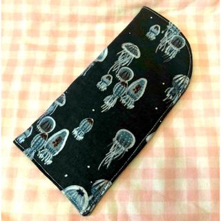 刺繍 ハンドメイド くるみボタン アクセサリー 花 の通販 by 刺繍 ハンドメイド くるみボタン アクセサリー 花 の通販 by
