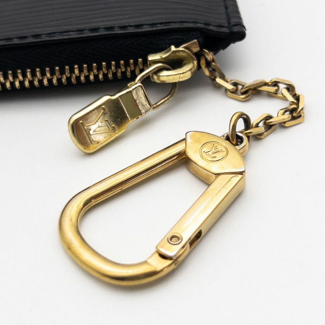 LOUIS VUITTON - 【極美品】ルイヴィトン ポシェットクレ エピ LOUIS VUITTON - 【極美品】ルイヴィトン ポシェットクレ エピ
