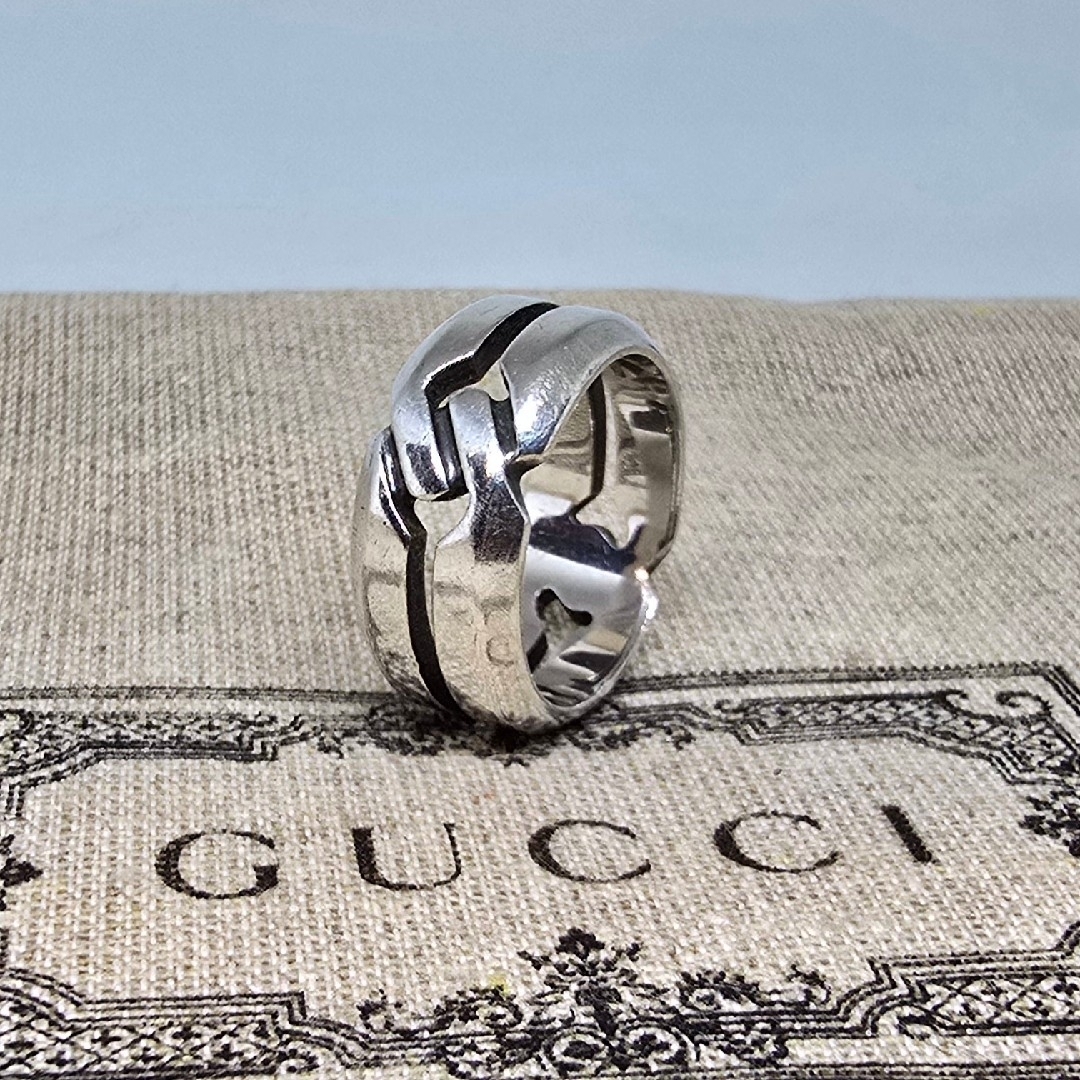 GUCCI - 【廃盤品】GUCCI インターロッキング インフィニティ GUCCI - 【廃盤品】GUCCI インターロッキング インフィニティ