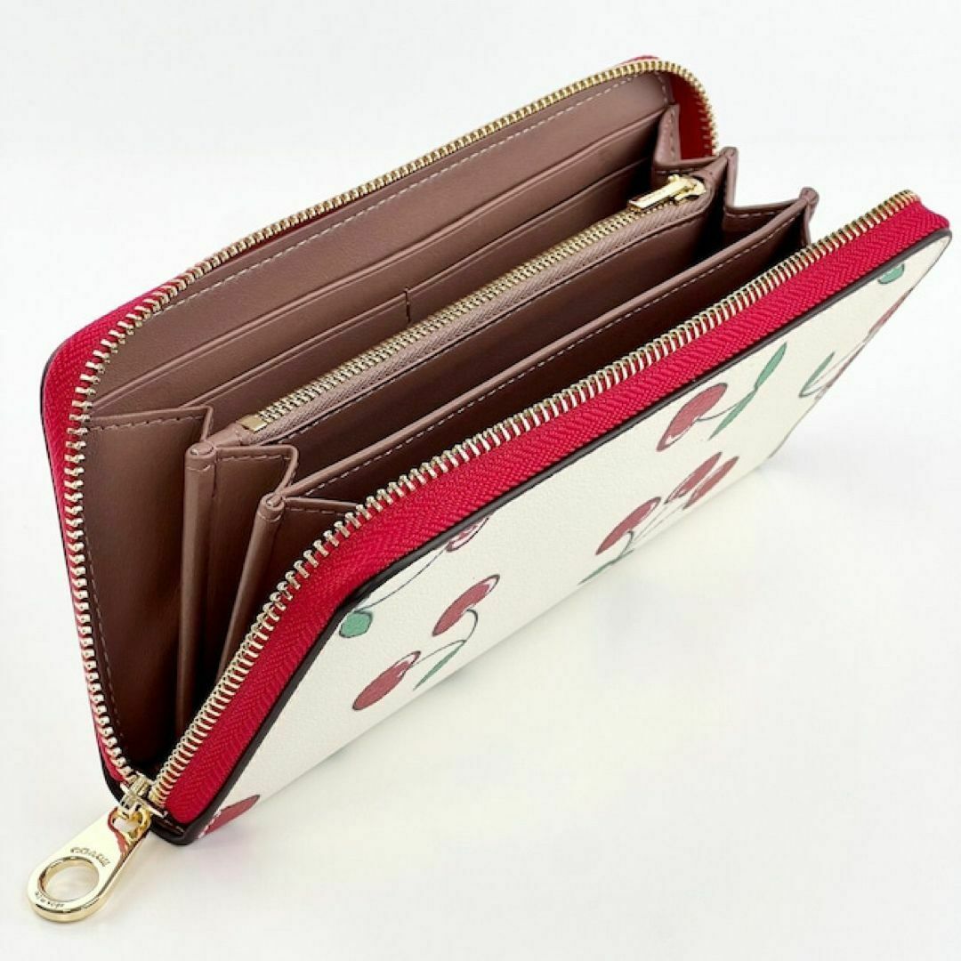 COACH - 新品 coach コーチ 長財布 ラウンドファスナー ホワイト COACH - 新品 coach コーチ 長財布 ラウンドファスナー ホワイト