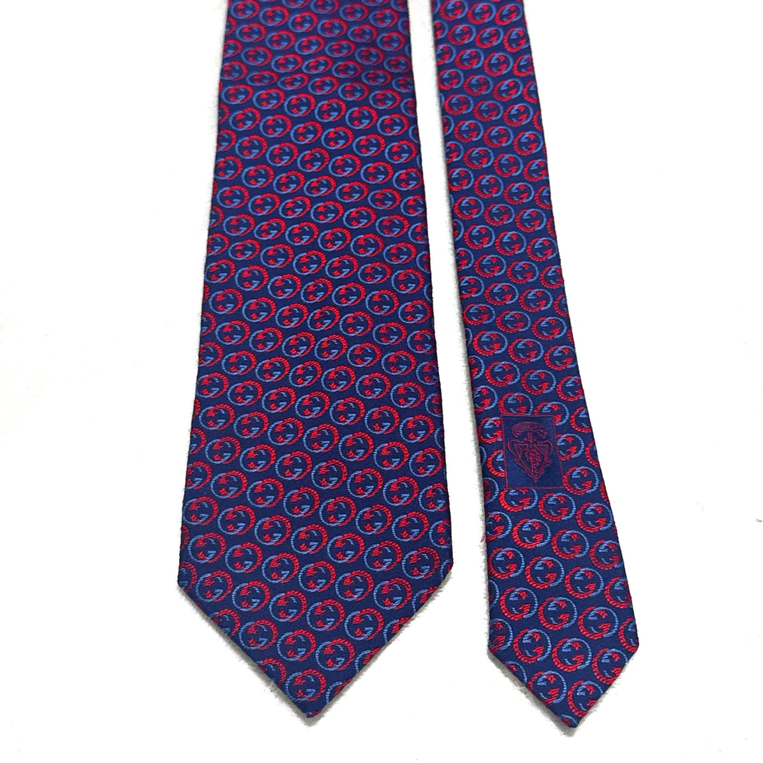 GUCCI - 【極美品】 グッチ ネクタイ インターロッキング 総柄 GUCCI - 【極美品】 グッチ ネクタイ インターロッキング 総柄