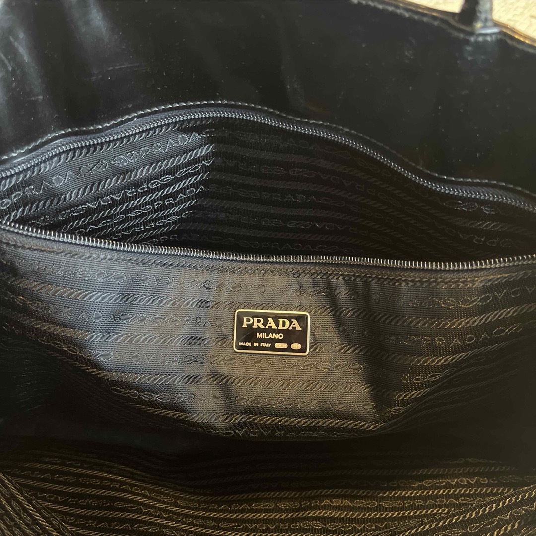 PRADA - PRADA エナメルトートバッグの通販 by 🔥プロフィール PRADA - PRADA エナメルトートバッグの通販 by 🔥プロフィール