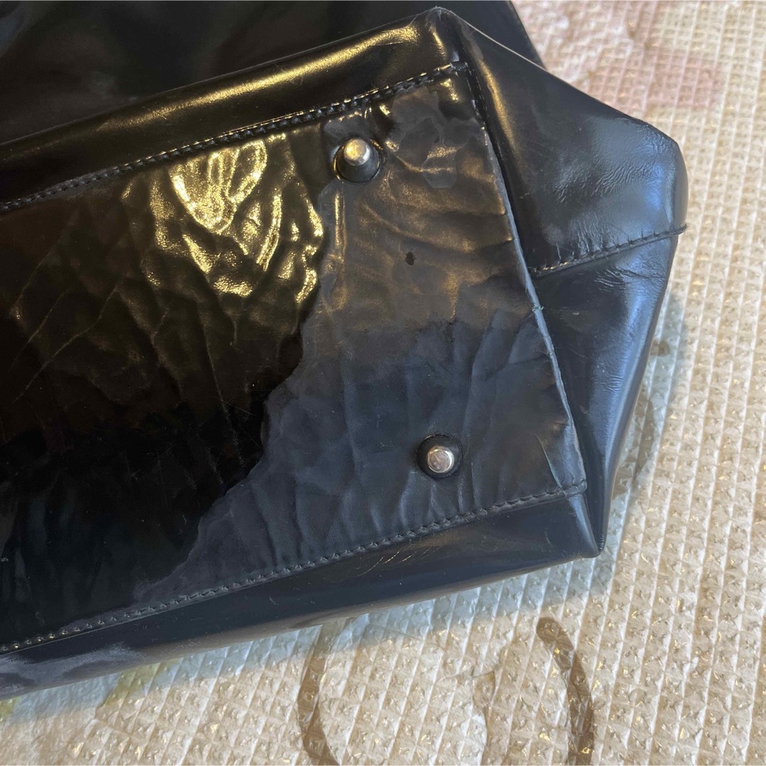 PRADA - PRADA エナメルトートバッグの通販 by 🔥プロフィール PRADA - PRADA エナメルトートバッグの通販 by 🔥プロフィール