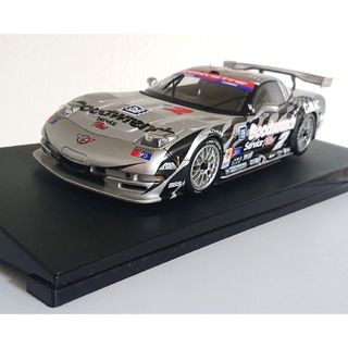 ブラーゴ 1/18 フォルクスワーゲン ニュ-ビートル(カスタム仕様 ブラーゴ 1/18 フォルクスワーゲン ニュ-ビートル(カスタム仕様