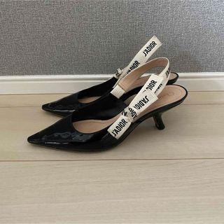 Christian Dior(ハイヒール/パンプス)のフリマアイテム一覧 Christian Dior(ハイヒール/パンプス)のフリマアイテム一覧
