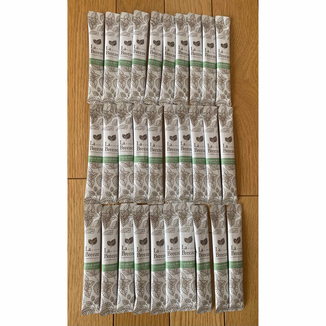 【新品】マウスウォッシュ クリアミント ラ.ブリーゼ 10ml 30本 コスメ/美容のオーラルケア(マウスウォッシュ/スプレー)の商品写真