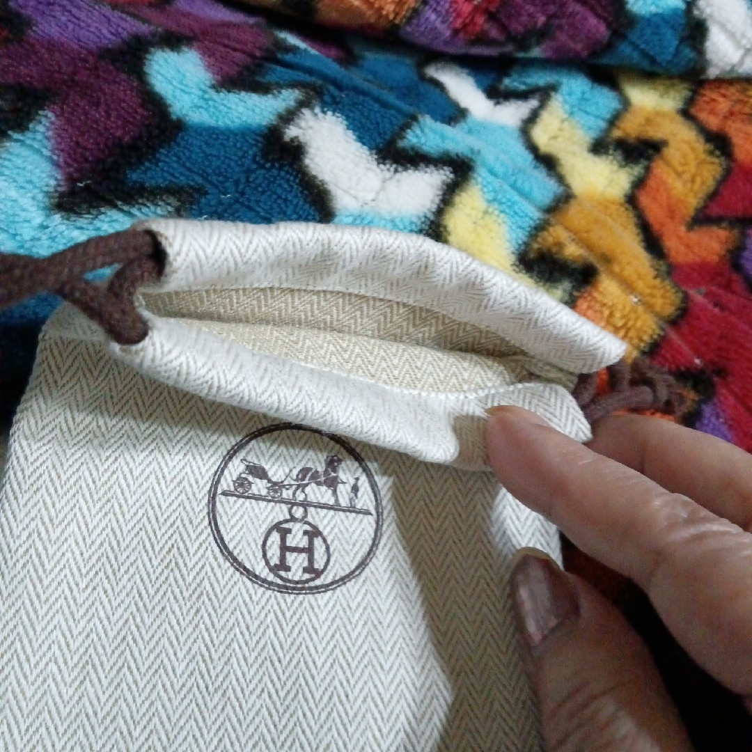 HERMES - 新品 正規品 HERMESエルメス 保存袋 巾着袋 布袋 縦13 HERMES - 新品 正規品 HERMESエルメス 保存袋 巾着袋 布袋 縦13