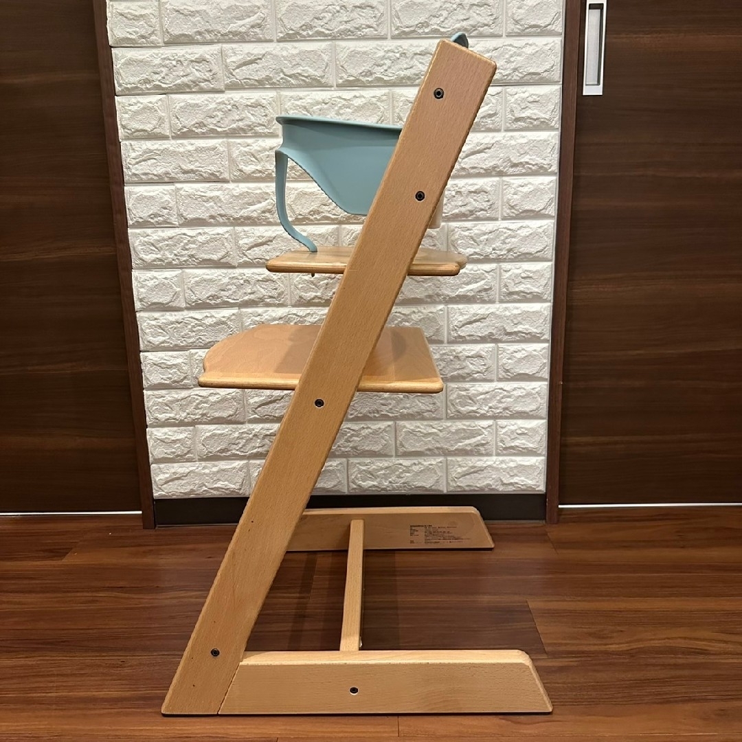 Stokke - 人気 ストッケ トリップトラップ ナチュラル ブルー Stokke - 人気 ストッケ トリップトラップ ナチュラル ブルー