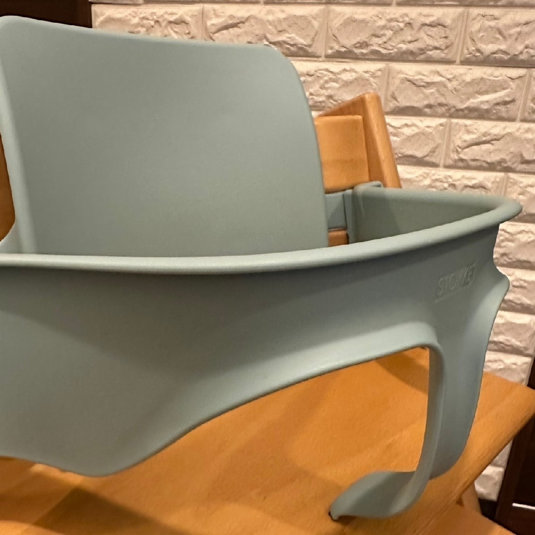 Stokke - 人気 ストッケ トリップトラップ ナチュラル ブルー Stokke - 人気 ストッケ トリップトラップ ナチュラル ブルー