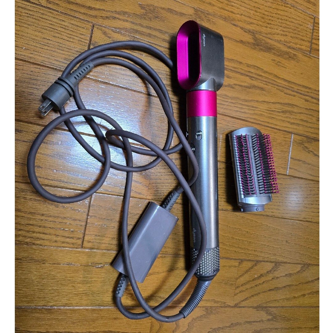 Dyson - ダイソン ドライヤー くし型の通販 by ヒロ's shop Dyson - ダイソン ドライヤー くし型の通販 by ヒロ's shop