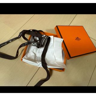 HERMES(ショップ袋)のフリマアイテム一覧 HERMES(ショップ袋)のフリマアイテム一覧