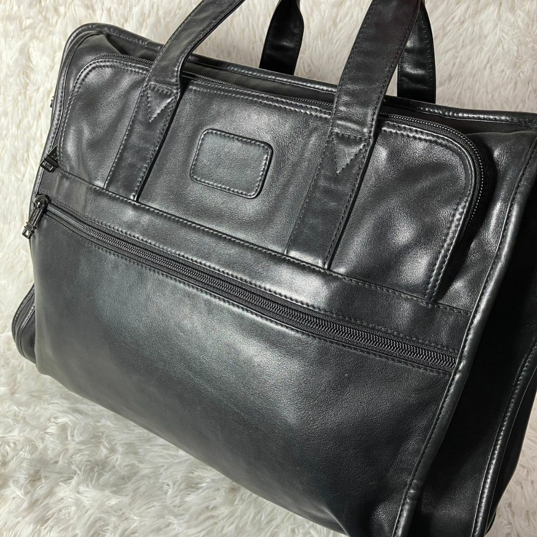 TUMI - 美品 TUMI トゥミ オールレザー ビジネスバッグ ハンド TUMI - 美品 TUMI トゥミ オールレザー ビジネスバッグ ハンド