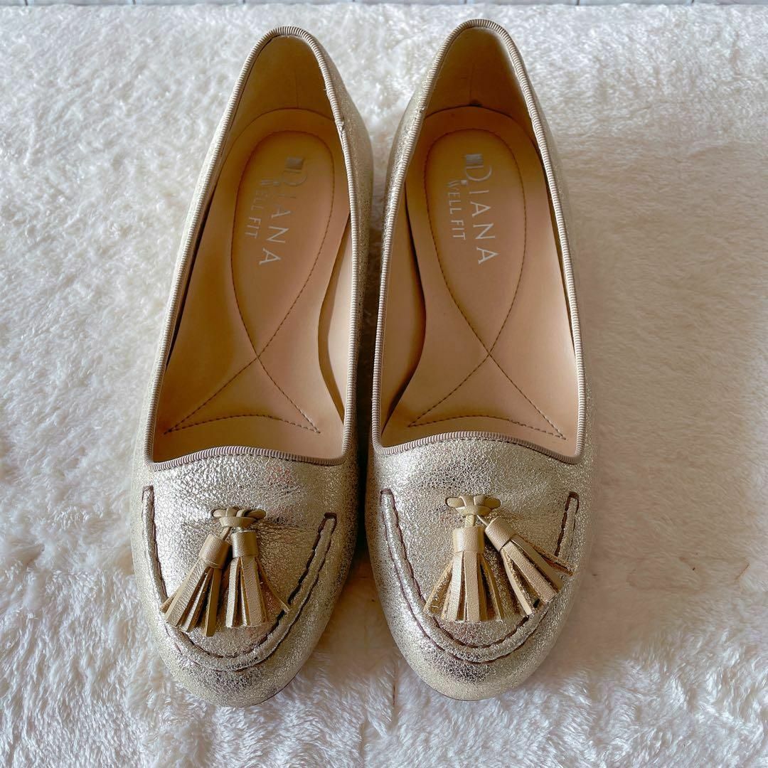 DIANA - 極美品☆ DIANA WELL FIT ゴールドタッセルローファー DIANA - 極美品☆ DIANA WELL FIT ゴールドタッセルローファー