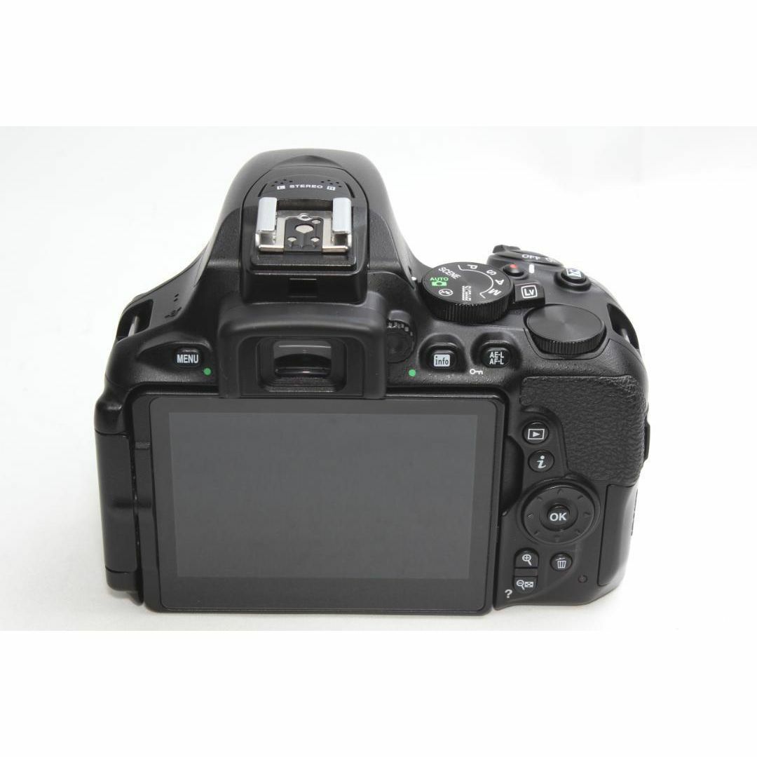 Nikon - ❤️スマホとつながる最新一眼レフ❤️Nikon D5600 Nikon - ❤️スマホとつながる最新一眼レフ❤️Nikon D5600