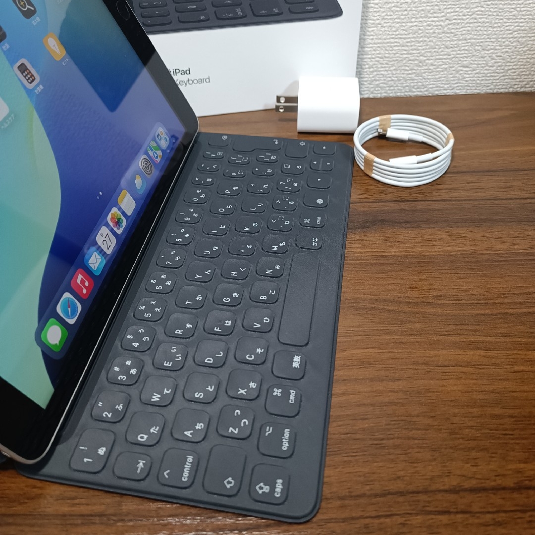 Apple - iPad 第9世代 64GB、Apple Smart Keyboardの通販 by Apple - iPad 第9世代 64GB、Apple Smart Keyboardの通販 by
