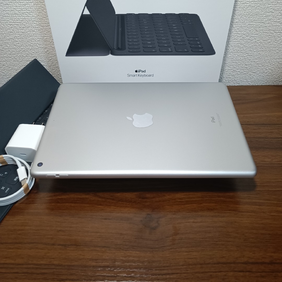 Apple - iPad 第9世代 64GB、Apple Smart Keyboardの通販 by Apple - iPad 第9世代 64GB、Apple Smart Keyboardの通販 by
