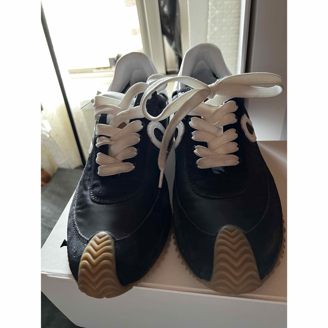 LOEWE - LOEWE ブラック黒スニーカー FLOW RUNNERの通販 by LOEWE - LOEWE ブラック黒スニーカー FLOW RUNNERの通販 by
