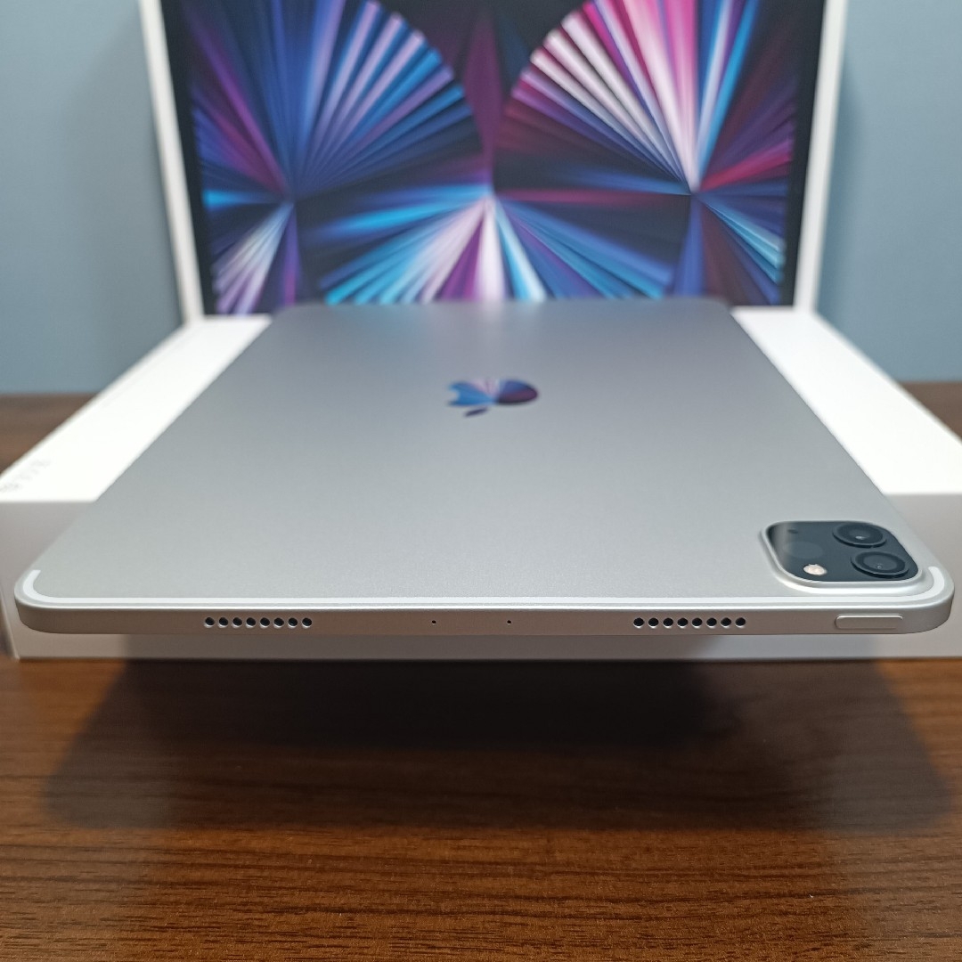 Apple - (美品) iPad Pro 11インチ 第3世代 WiFi 256GBの通販 by Apple - (美品) iPad Pro 11インチ 第3世代 WiFi 256GBの通販 by