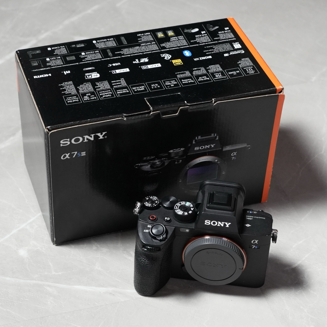 SONY - SONY ソニー α7SIII ILCE-7SM3 付属品完備 箱付き美品の SONY - SONY ソニー α7SIII ILCE-7SM3 付属品完備 箱付き美品の