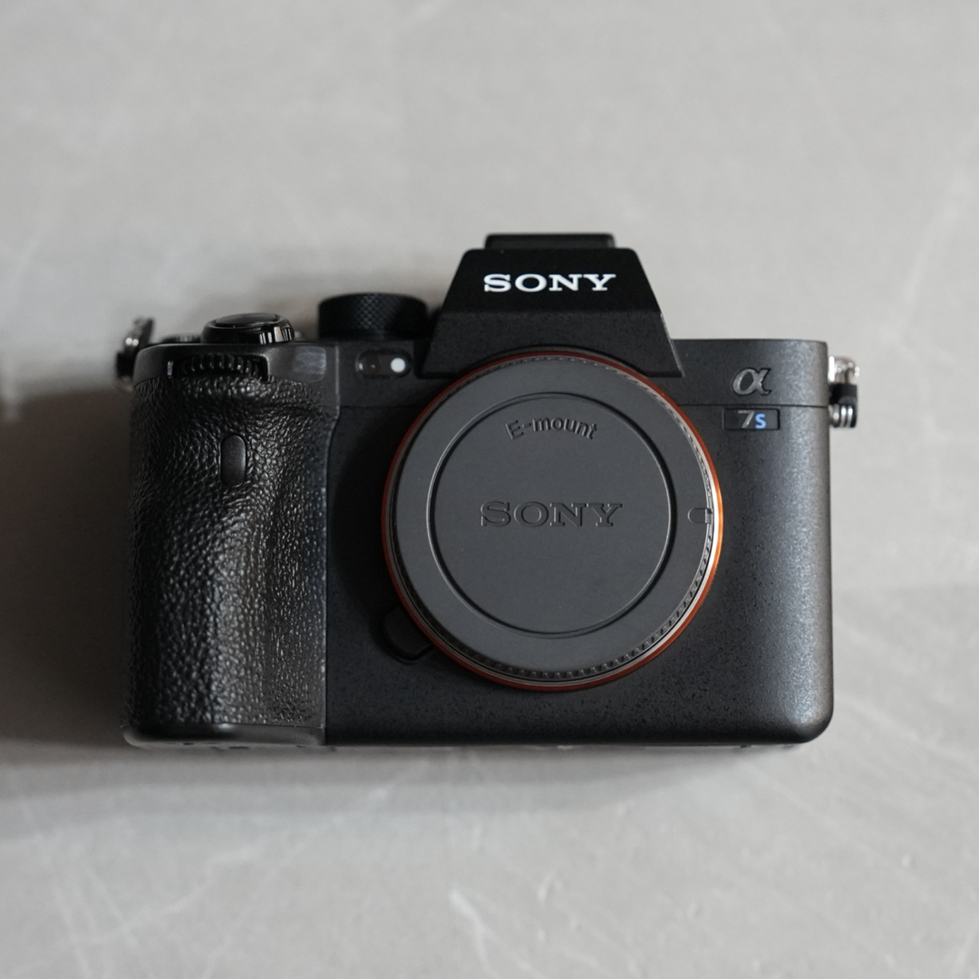 SONY - SONY ソニー α7SIII ILCE-7SM3 付属品完備 箱付き美品の SONY - SONY ソニー α7SIII ILCE-7SM3 付属品完備 箱付き美品の