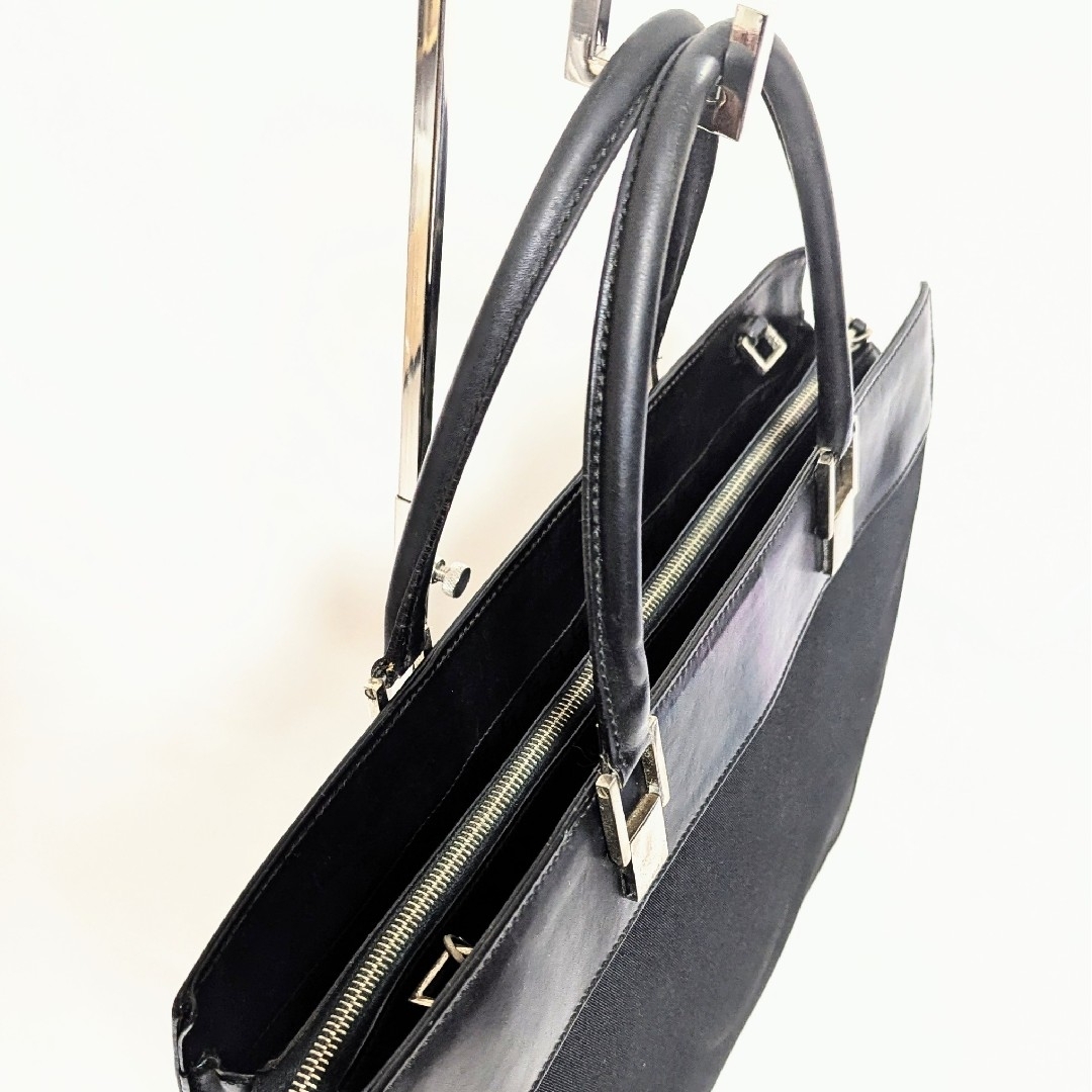 GUCCI - 良品◎GUCCI ブリーフケース ビジネス 本革 レザー GUCCI - 良品◎GUCCI ブリーフケース ビジネス 本革 レザー