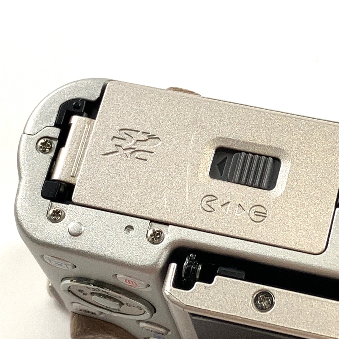 オリンパス PEN E-PL8 ボディ ブラウン 中古の通販 by バイセル オリンパス PEN E-PL8 ボディ ブラウン 中古の通販 by バイセル