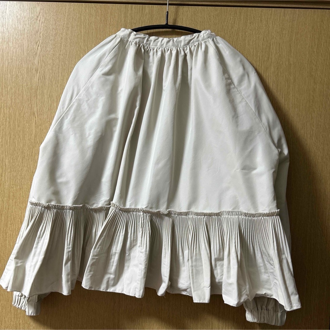 MARILYN MOON - 美品 マリリンムーン モダン プリーツ ブルゾン MARILYN MOON - 美品 マリリンムーン モダン プリーツ ブルゾン