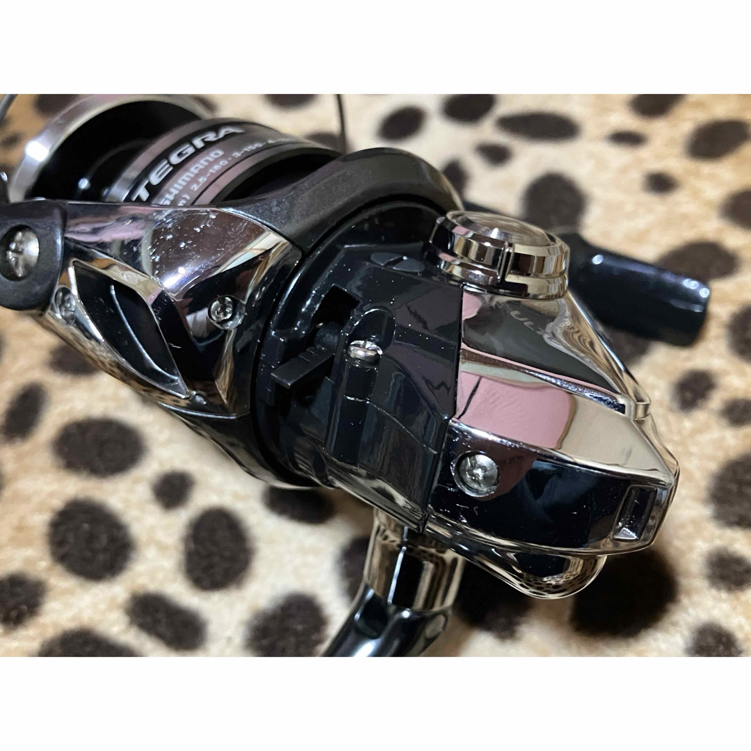 SHIMANO - 美品 シマノ 純正 12 アルテグラ C3000HG スピニング SHIMANO - 美品 シマノ 純正 12 アルテグラ C3000HG スピニング