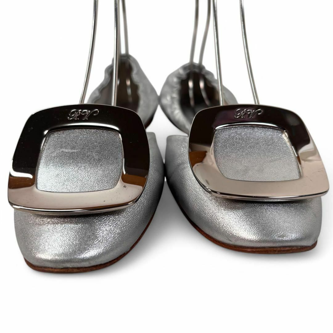 ROGER VIVIER - ロジエヴィヴィエ 37 24 フラットパンプス ROGER VIVIER - ロジエヴィヴィエ 37 24 フラットパンプス