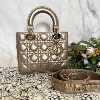 Christian Dior(ショルダーバッグ)のフリマアイテム一覧 Christian Dior(ショルダーバッグ)のフリマアイテム一覧