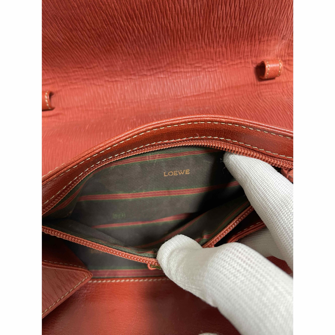 LOEWE - LOEWE ロエベ ベラスケス ツイスト ハンドバッグ LOEWE - LOEWE ロエベ ベラスケス ツイスト ハンドバッグ