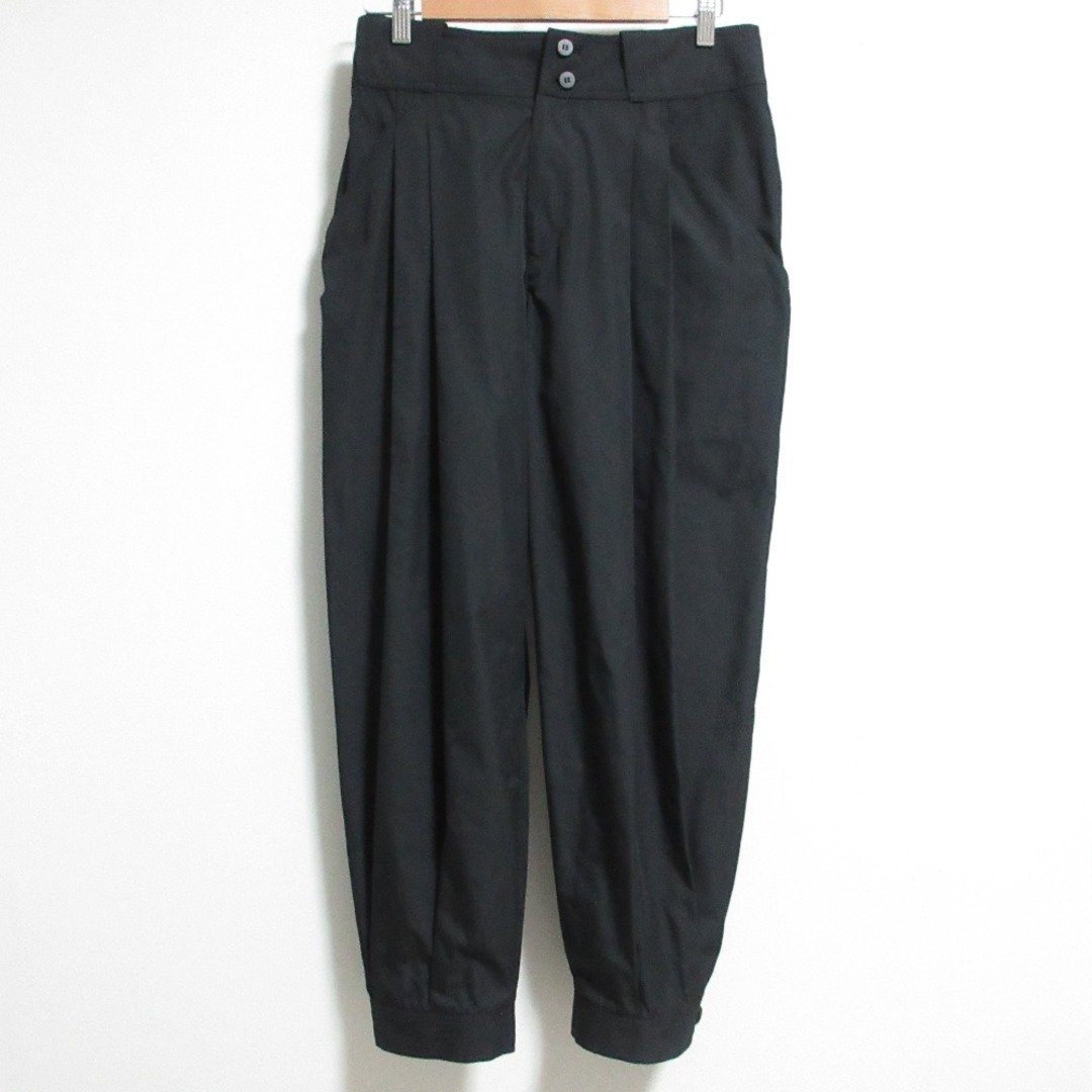 ISSEY MIYAKE - 美品 ISSEY MIYAKE イッセイミヤケ タックワイド ISSEY MIYAKE - 美品 ISSEY MIYAKE イッセイミヤケ タックワイド
