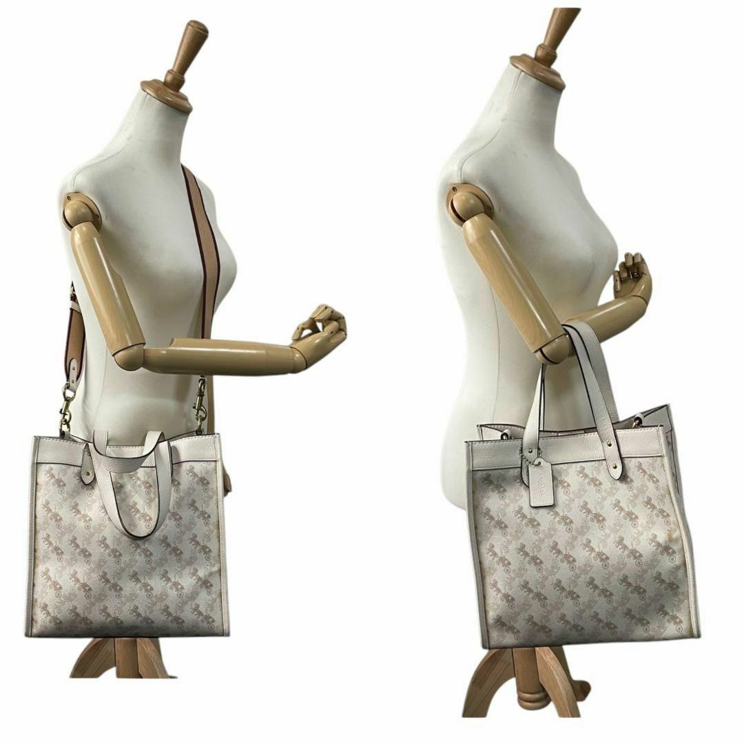 COACH - コーチ ハンドバッグ 2way 白 フィールド トート PVC COACH - コーチ ハンドバッグ 2way 白 フィールド トート PVC