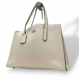 COACH(バッグ ・ ホワイト/白色系)のフリマアイテム一覧 COACH(バッグ ・ ホワイト/白色系)のフリマアイテム一覧