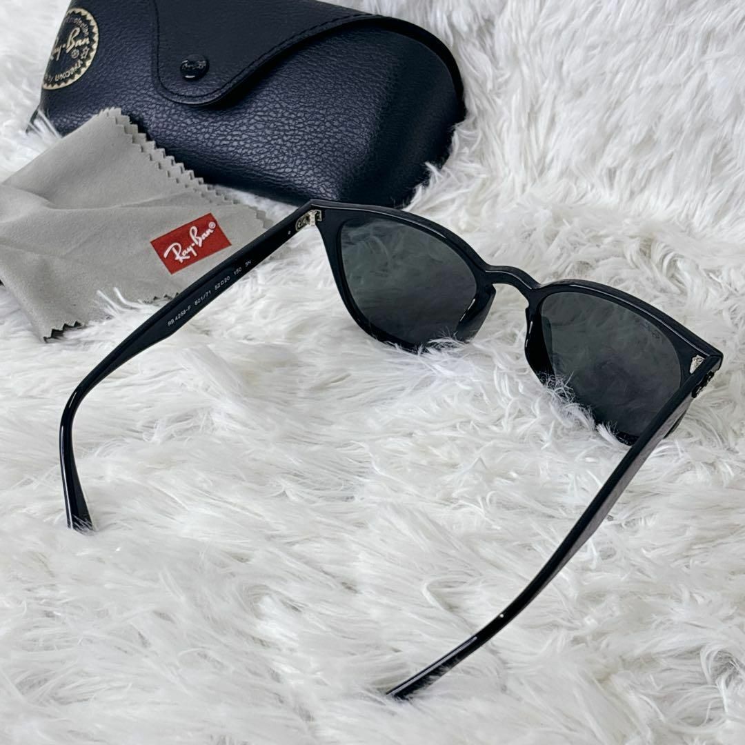Ray-Ban - Ray-Ban ブラック サングラス ケース付き レディース Ray-Ban - Ray-Ban ブラック サングラス ケース付き レディース