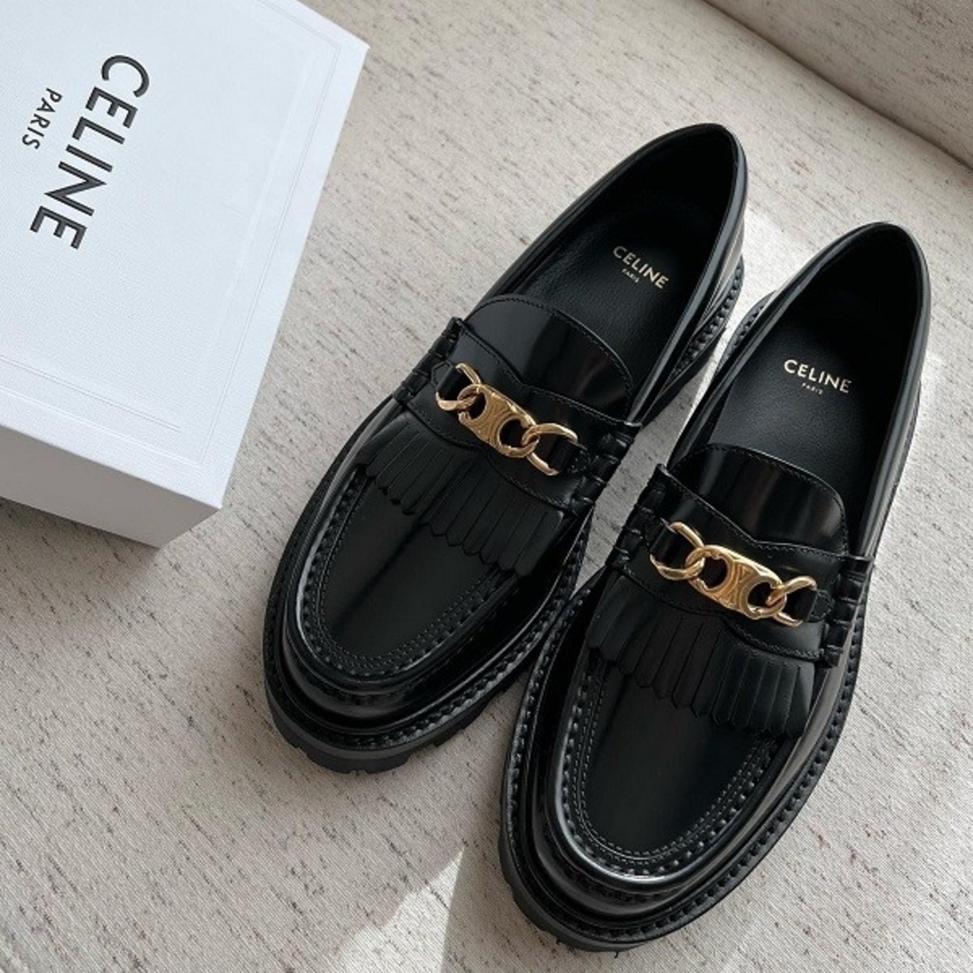 CELINE - CELINEマーガレットローファーの通販 by あやや's shop CELINE - CELINEマーガレットローファーの通販 by あやや's shop